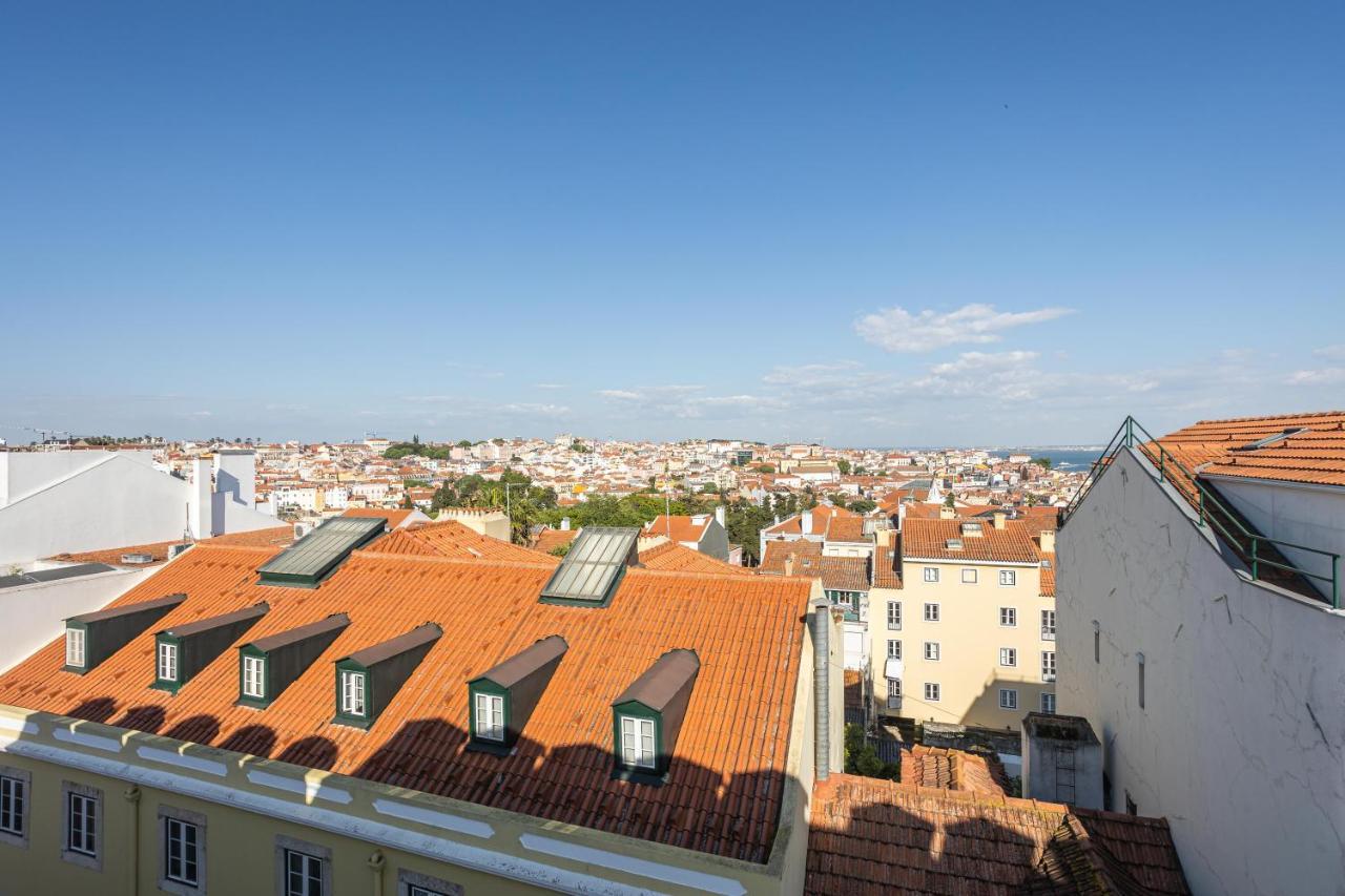 Bright Tailor Made Flat With A View In Estrela Apartment Lisbon