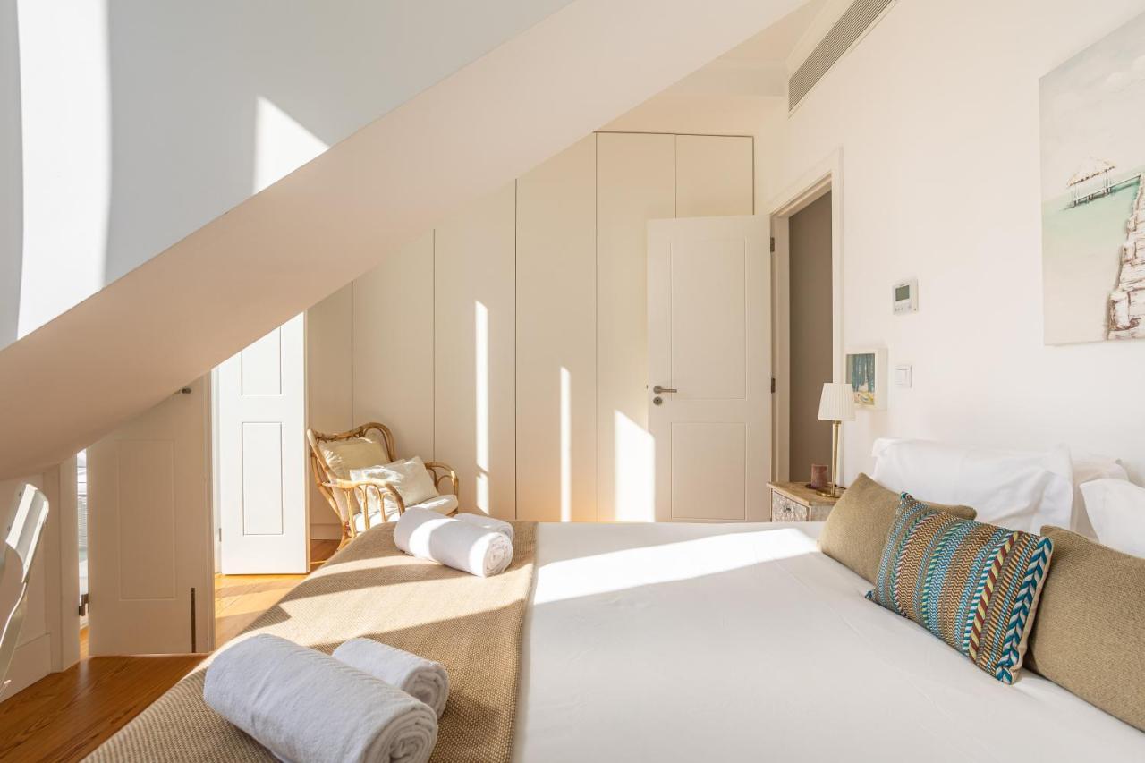 Bright Tailor Made Flat With A View In Estrela Apartment *